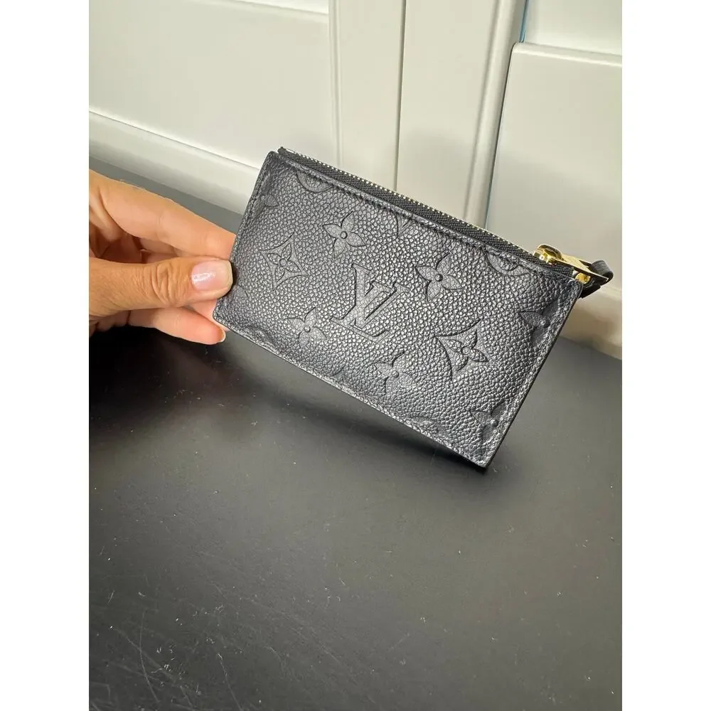 Louis Vuitton | Mélanie Pochette – Monogram Empreinte Leather